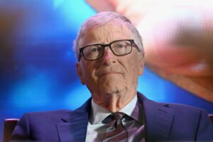 Artificial Intelligence Set to Transform Roles of Doctors and Teachers in the Next Decade