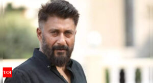 Grok, the AI Chatbot Created by Elon Musk, Apologizes to Vivek Agnihotri for Incorrectly Labeling Him as a Fake News Source; Filmmaker Calls it a 'Grave Mistake'