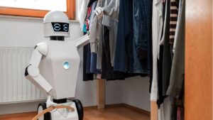 I Consulted ChatGPT 4o, Gemini Live, and Siri for Outfit Advice—Only One Truly Helped Me Look My Best