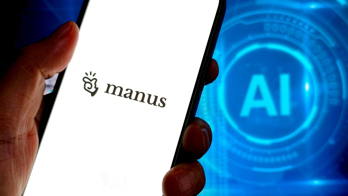 Joining Manus: The AI Model Everyone's Buzzing About