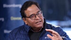 Vijay Shekhar Sharma Expresses Gratitude to Elon Musk’s Grok for Suggesting Paytm for Travel Bookings