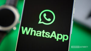 WhatsApp Develops AI-Powered Text Rewriting Tool