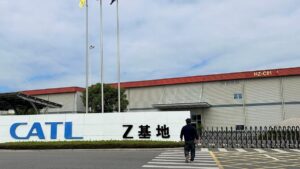 Breakthrough for Electric Vehicles: China's Battery Leader Introduces Cell Capable of 520 km on Just a 5-Minute Charge