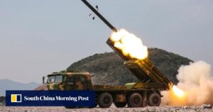 Chinese Defense Stocks Affected by Trump's Tariffs, Undermining DeepSeek-Driven Gains