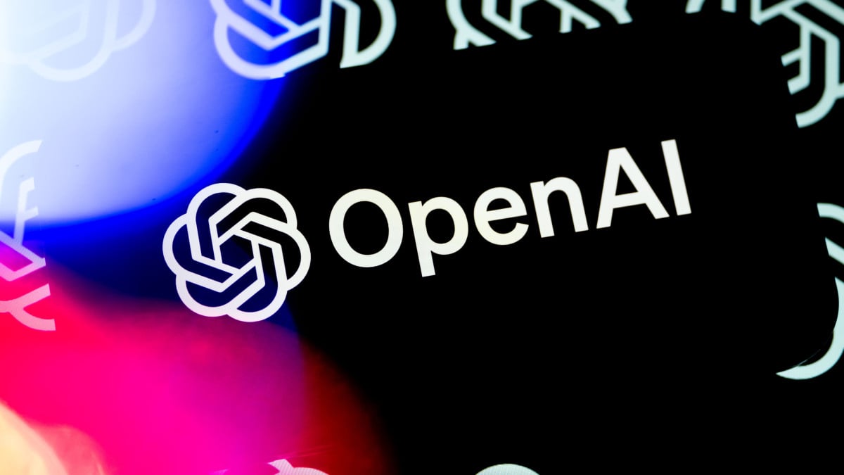 Concerns Over Privacy Arise from ChatGPT's Reverse Location Search Trend