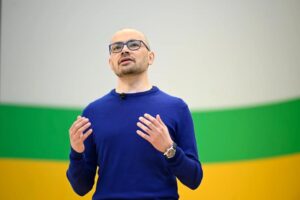 DeepMind CEO Demis Hassabis: AI Could Cure All Diseases in a Decade with Adequate Resources