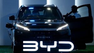 DeepSeek and BYD Collaboration Boosts EV Manufacturer's Stock to New Heights