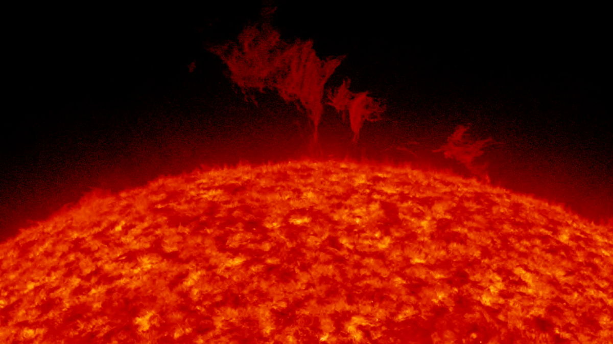 Exploring How AI Aids Scientists in Unraveling the Sun's Fundamental Mysteries