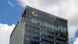 OpenAI Considers Acquiring Chrome if Court Mandates Google's Breakup