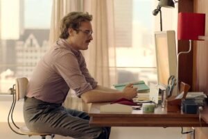 Spike Jonze's 'Her' Envisions Life in 2025: Valuable Lessons for Today.