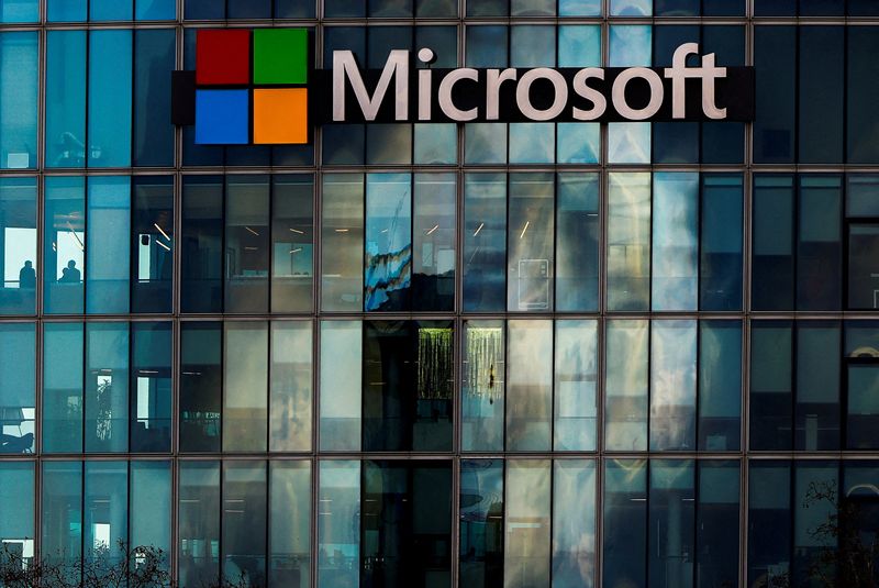AI-Related Stocks Gain After Reports from Meta and Microsoft