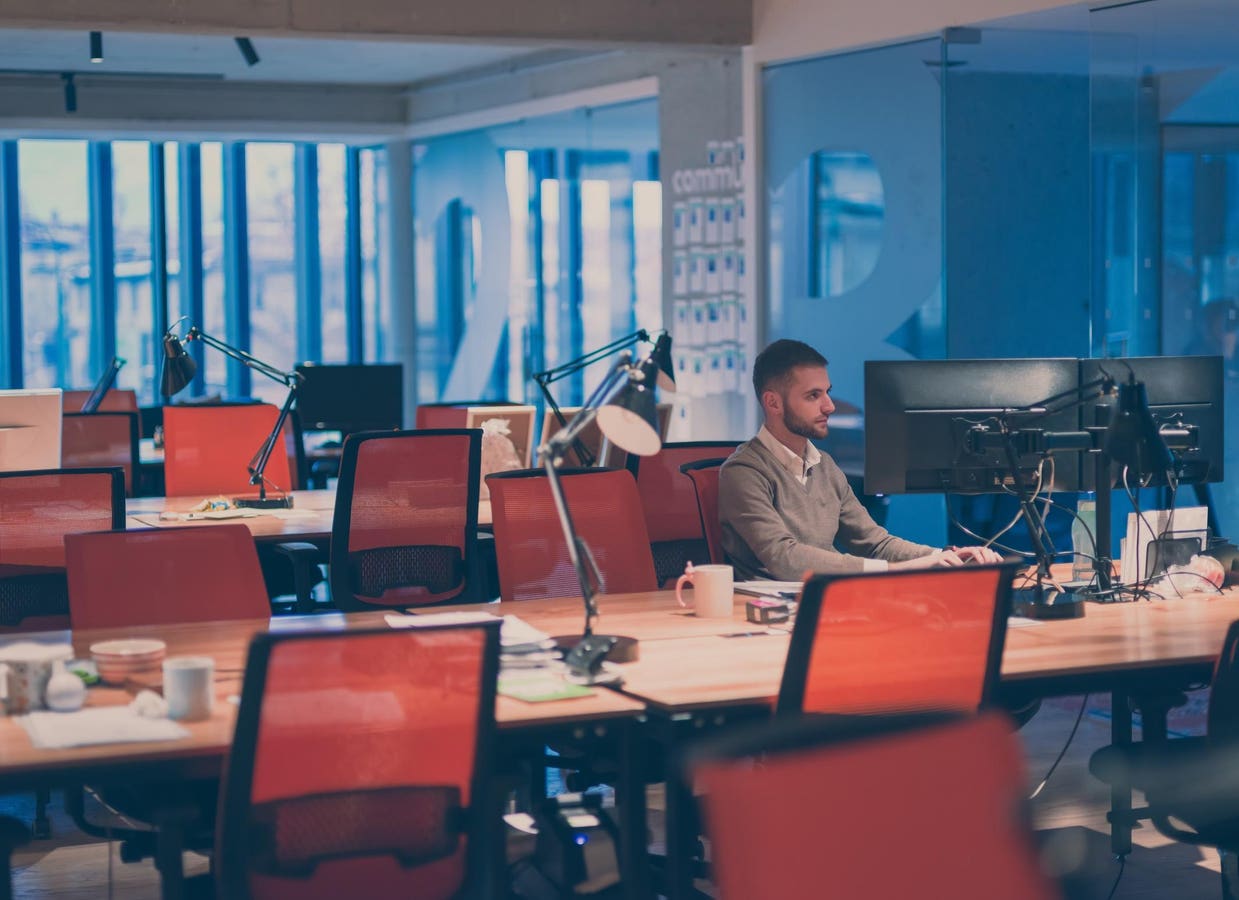 Can AI Provide Solutions for Companies During an Economic Recession? Reconsider Your Perspective